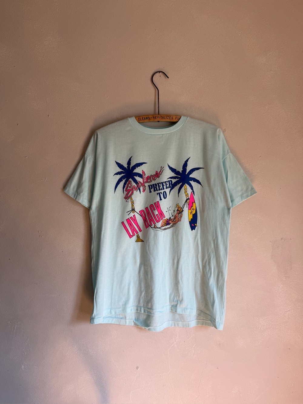 80s surf baby blue tee